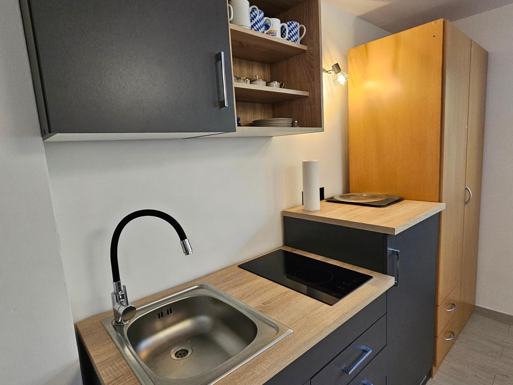Keser Apartments Ровинь Экстерьер фото